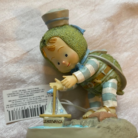 Paddywhack Lane. Christopher the Turtle - Picture 2 of 6